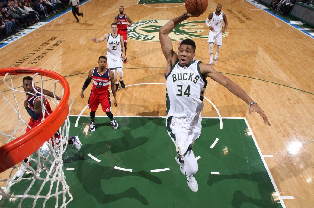 爱游戏在线-包含顶尖球员频频轮换，为夺冠精心准备的词条