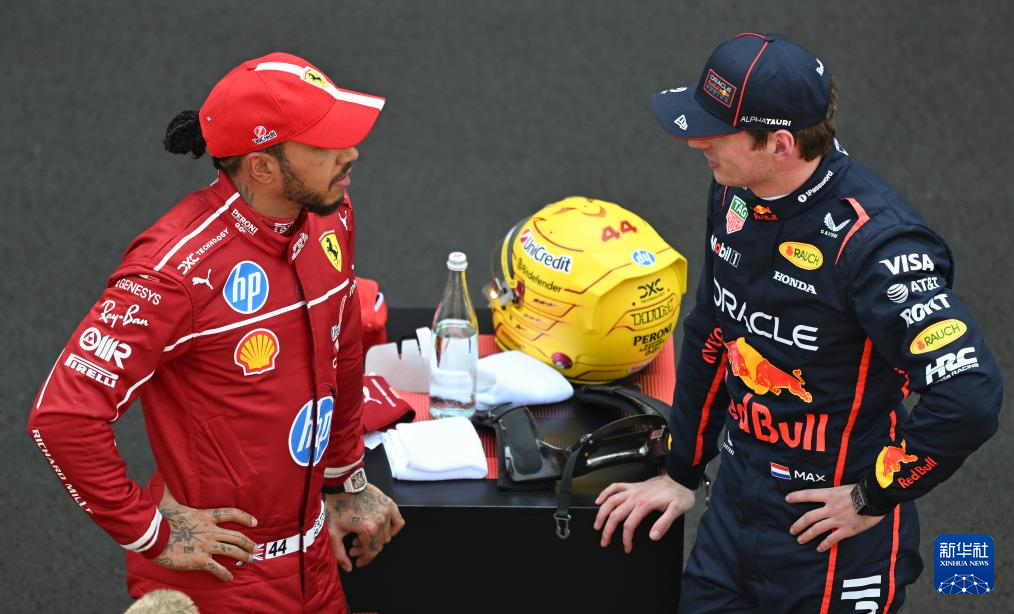 爱游戏入口-哈斯车队力克迈凯伦，汉密尔顿点燃赛场